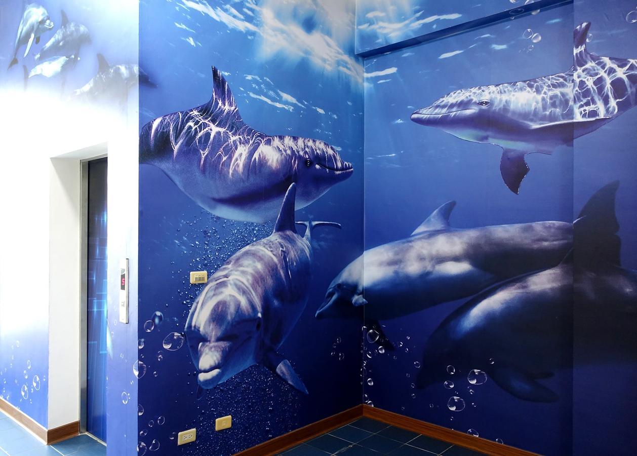Dolphin Castle Bed & Breakfast Donggang Exterior foto